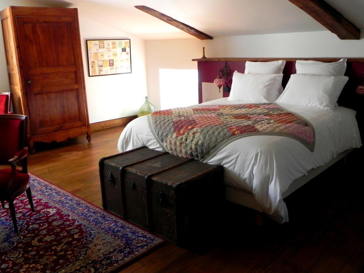 Bed and Breakfast Domaine de Garat à Floirac  Extérieur photo